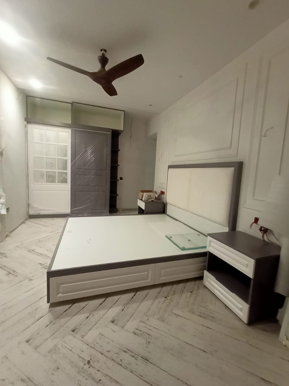 Contemporary Upholstered Bedroom Design